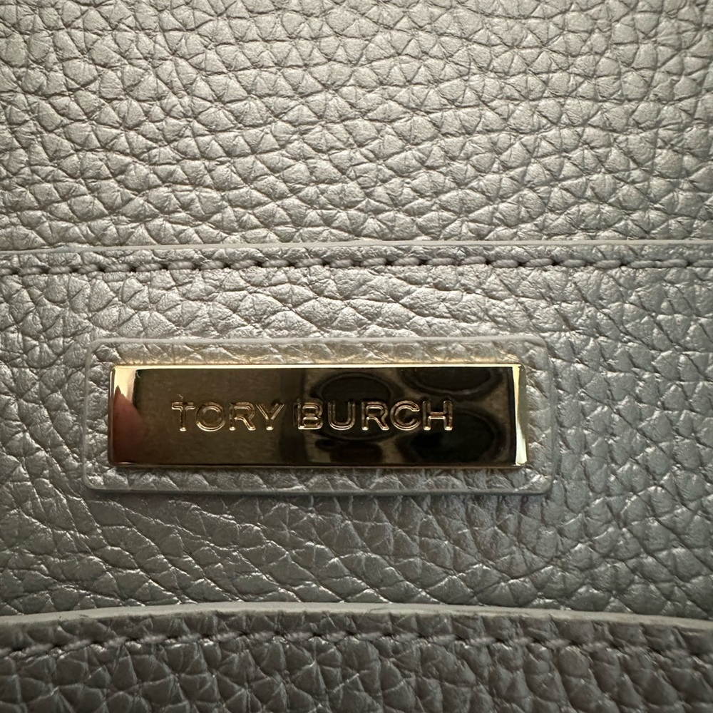 Tory Burch Silver Tote Bag - Picture 8 of 16